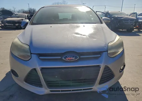 2013 Ford Focus Se z USA, uszkodzony, nr VIN 1FADP3K21DL247485